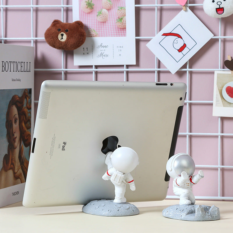 Creative astronaut desktop gadgets room home decoration creative mobile phone bracket spaceman birthday gift